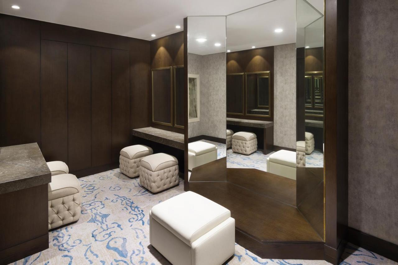 Grand Hyatt Al Khobar Hotel And Residences Εξωτερικό φωτογραφία The dressing room