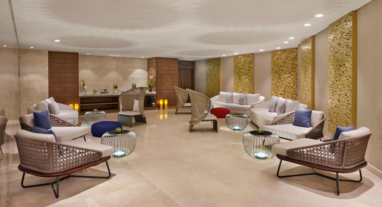 Grand Hyatt Al Khobar Hotel And Residences Εξωτερικό φωτογραφία The spa at the Taj Mahal Palace, Mumbai